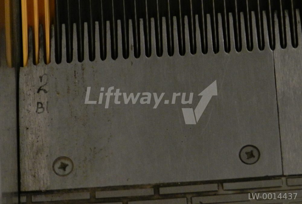 Гребенка траволатора Sanyo, алюминиевая, левая, 22 зуба