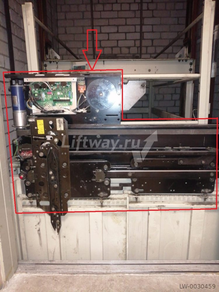 Привод дверей Wittur Selcom Hydra Plus правое открывание PL=1100 мм (с замком ДК )