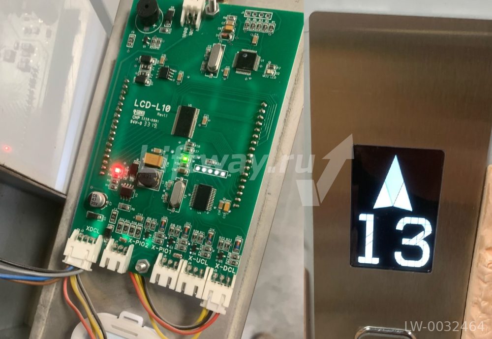 Индикатор сегментный  вызывной панели LCD-L10 (черный фон, белая индикация)