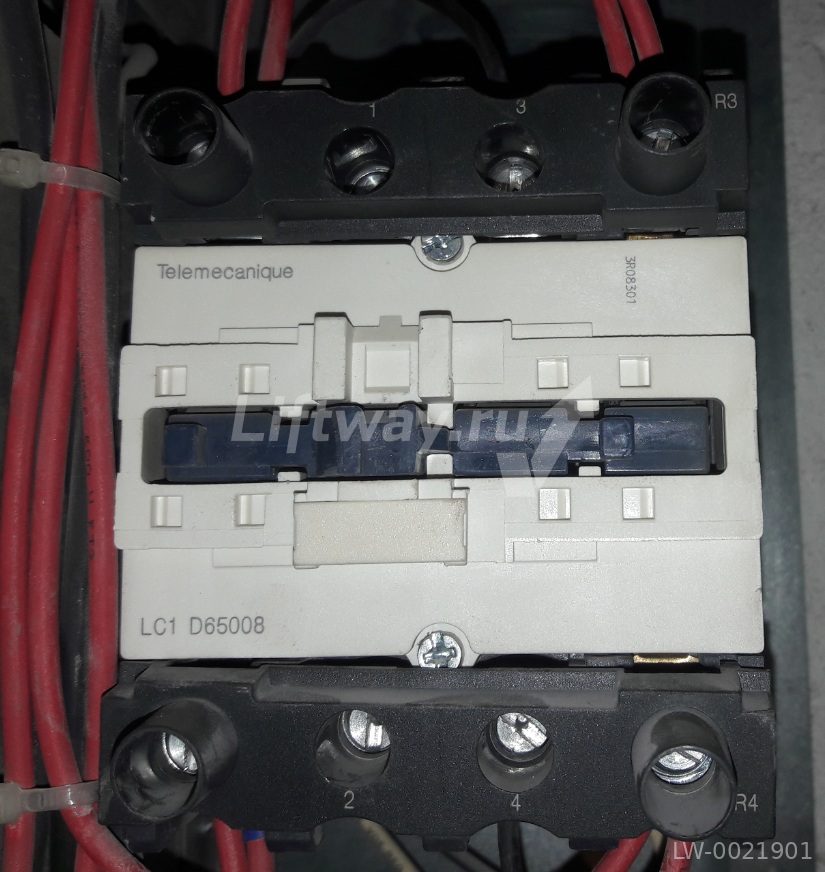 Контактор D 4Р (2НО+2 НЗ),180 A, катушка 230VAC 50/60 Гц, зажим под винт