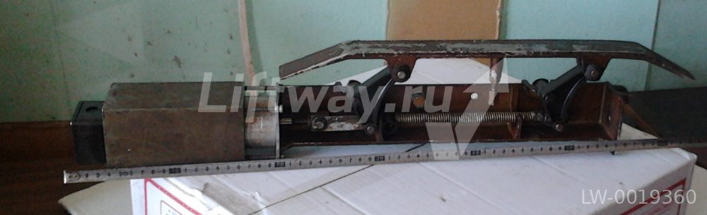 Отводка электромагнитная 180V-0.4A тип 6587/1 левая