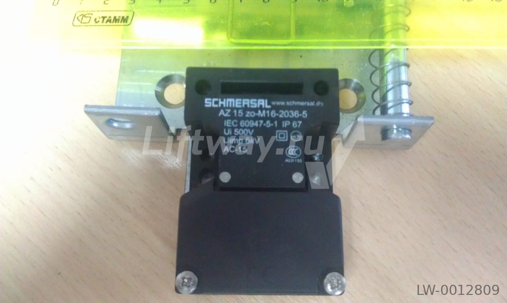 AZ 15 ZO-M16-2036-5 концевой выключатель (контакт) + актуатор AZ15-B KPL