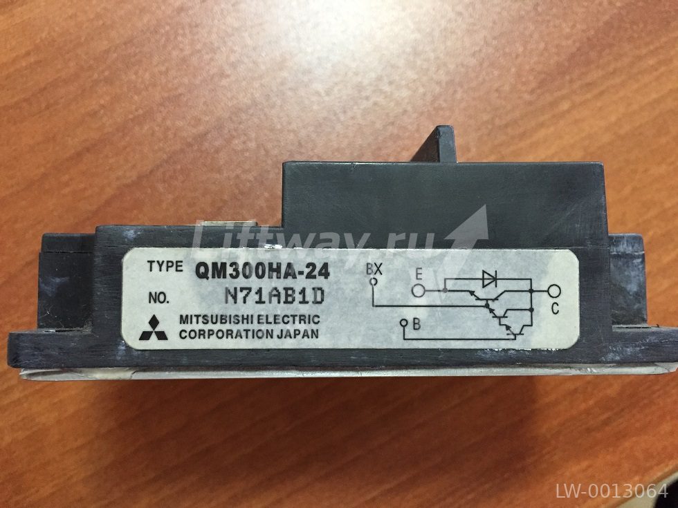IGBT модуль Mitsubishi QM300HA-24 N71AB1D