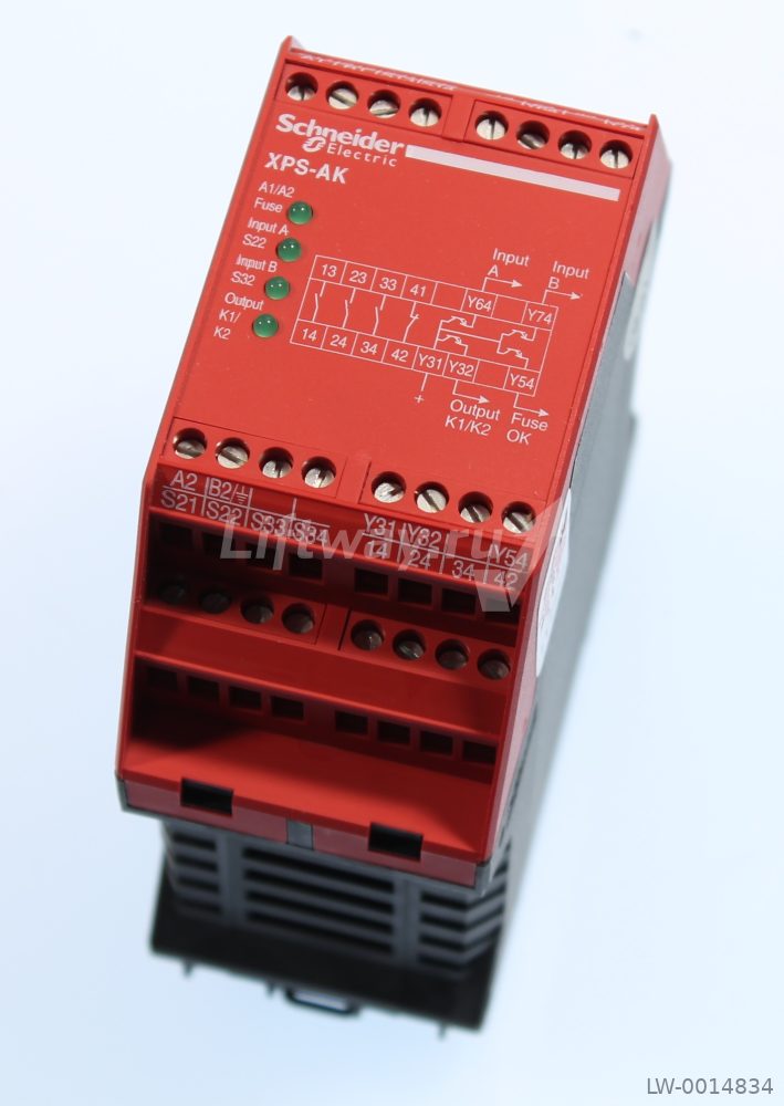 Реле защиты тип XPS AK 230 VAC